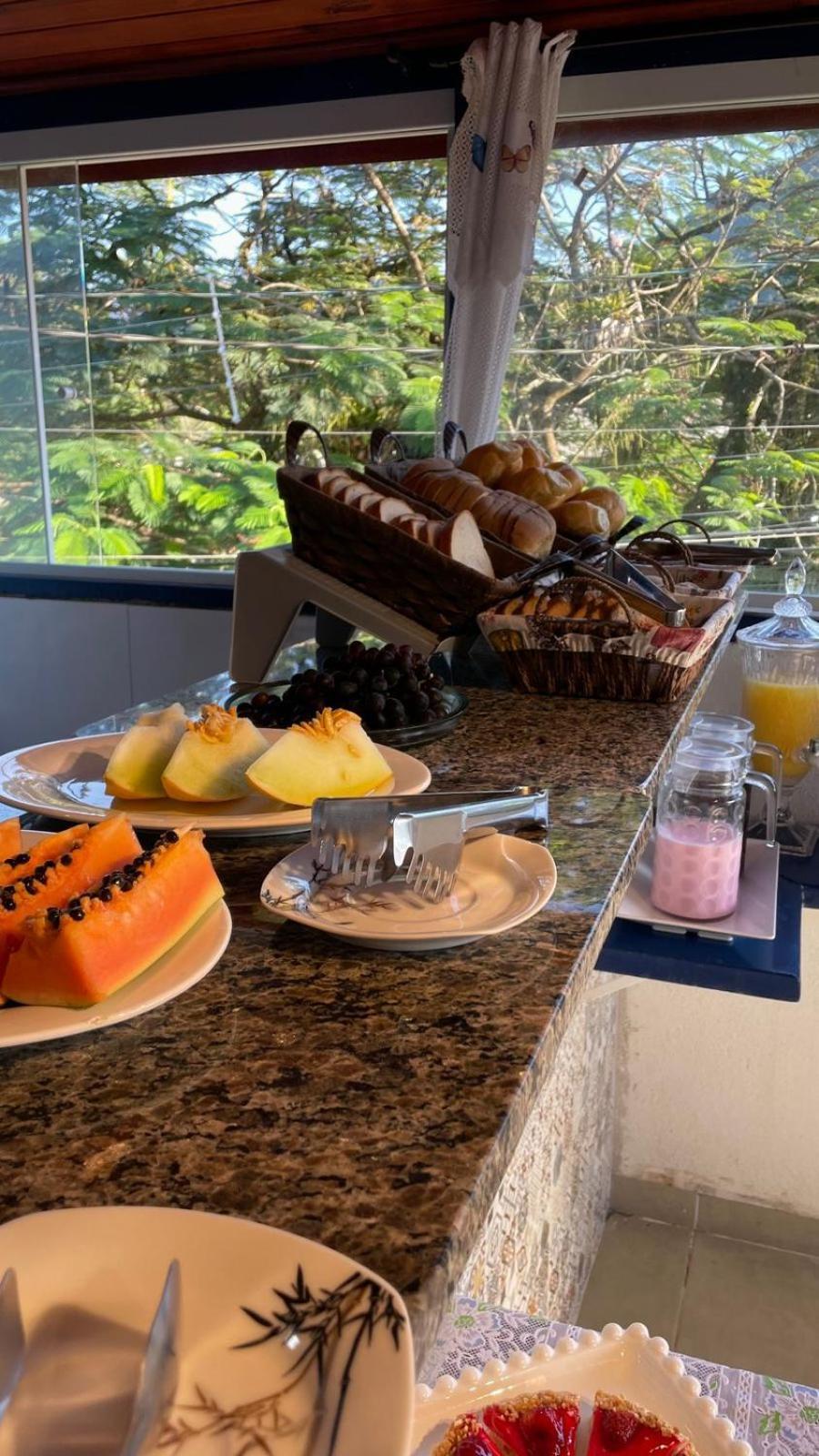 Pousada Colonial Hotell Ubatuba Eksteriør bilde